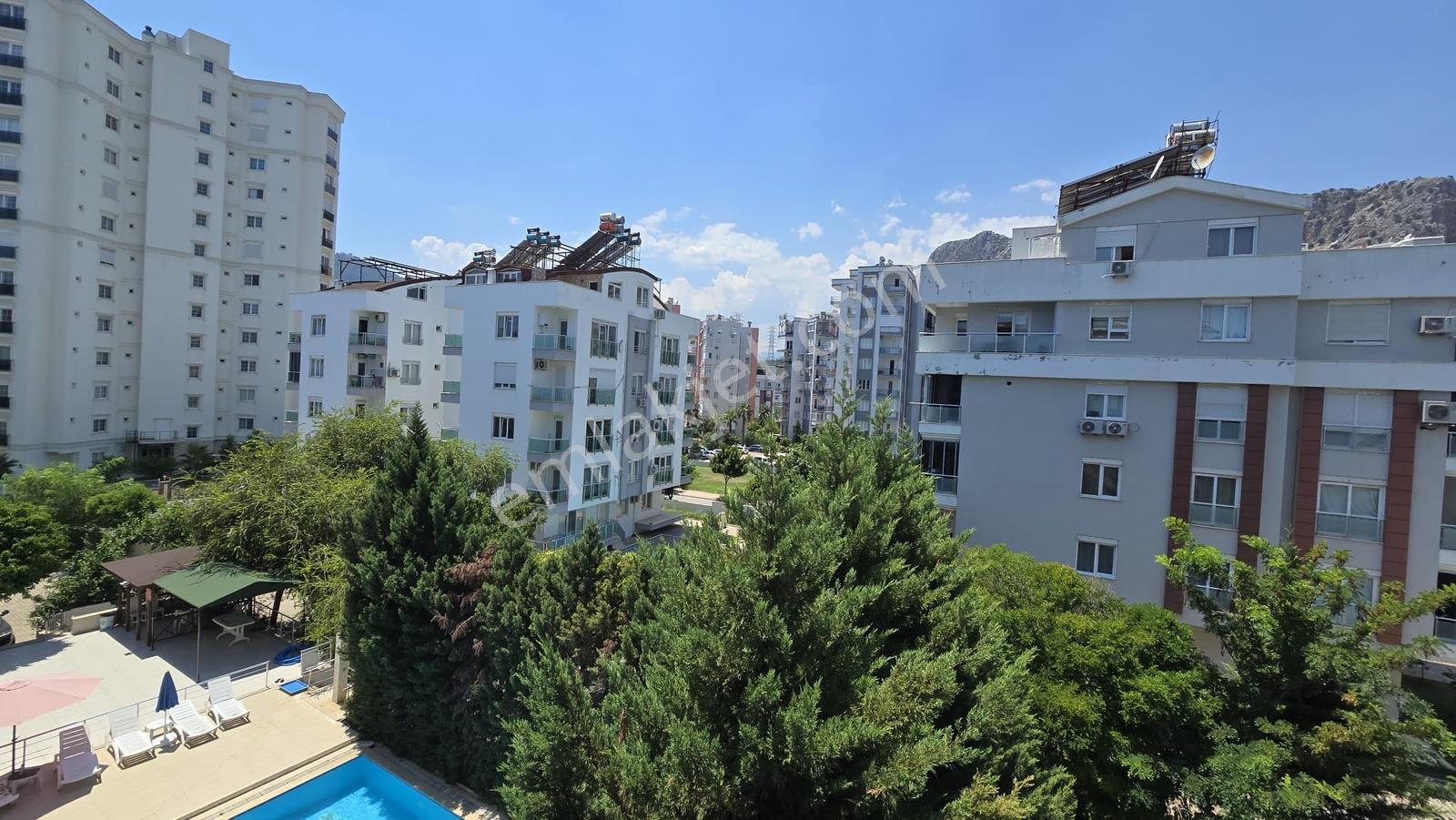 Hurmada Mükemmel Havuz Manzaralı Güney Cephe Satılık 2+1 - Görsel 27