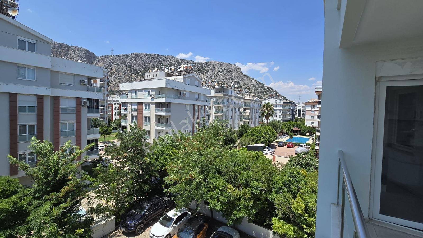 Hurmada Mükemmel Havuz Manzaralı Güney Cephe Satılık 2+1 - Görsel 18