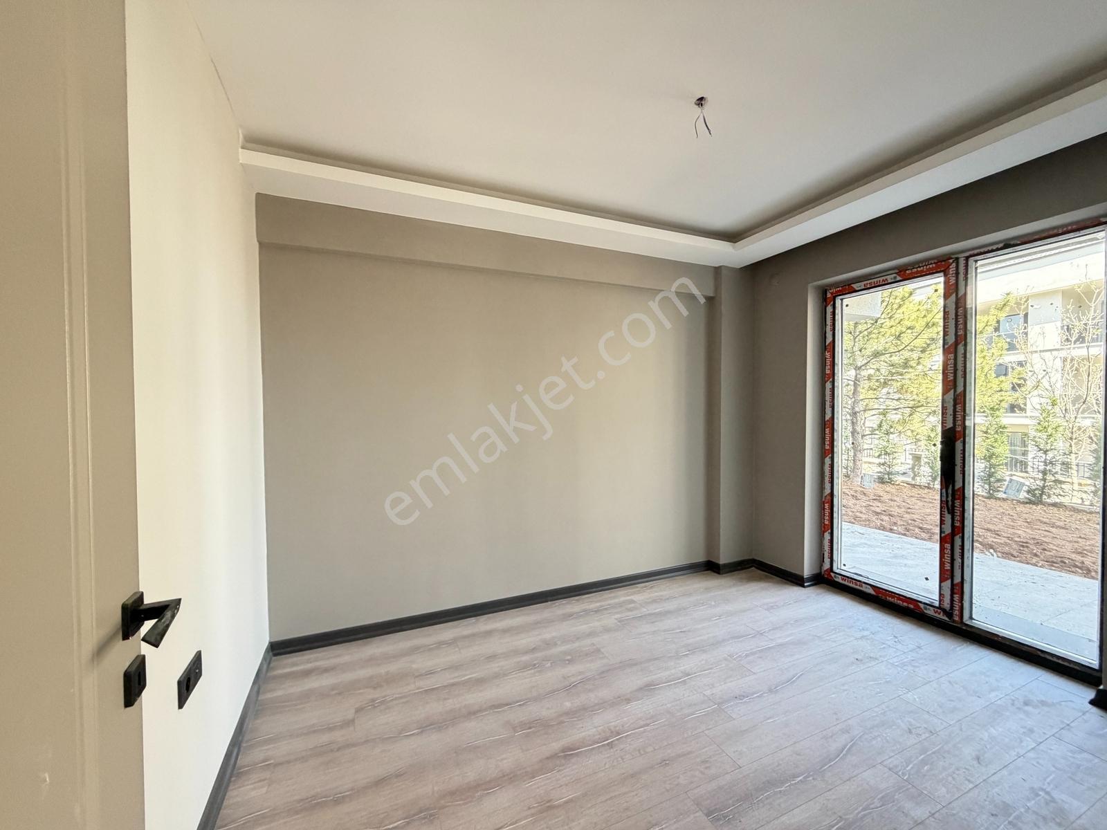 İncek Mah. Site İçi Bahçe Kullanımlı Kiralık 2+1 - Görsel 27