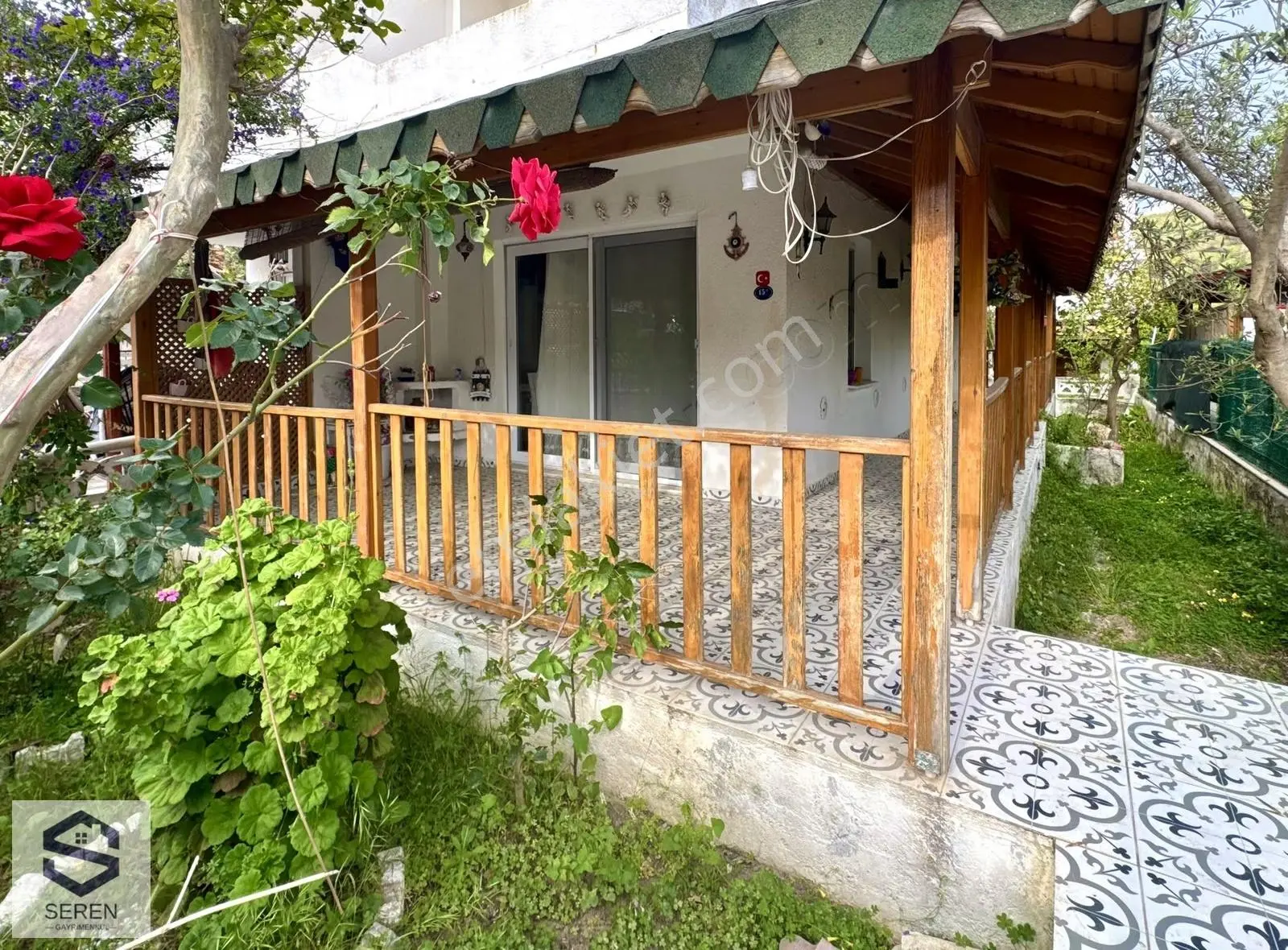 Seferihisar Ömür Beldesin Basın Sitesinde Satılık 4+1 Yazlık - Görsel 2