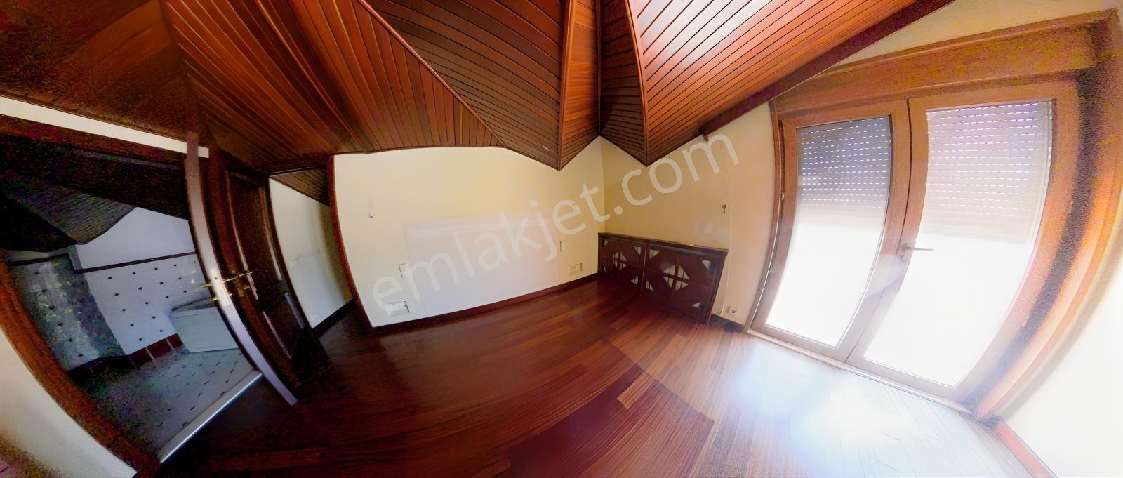 Nakkaştepe'de Kiralık Villa! Nakkaştepe Sitesinde 8+2 - Görsel 30