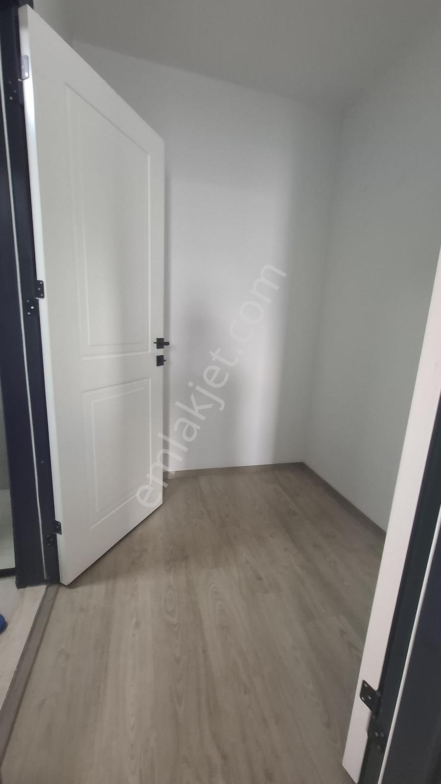 Adana Sarıçam Yıldırım Beyazıt Mah.de 3+1 A.mutfak Satılık Daire - Görsel 11