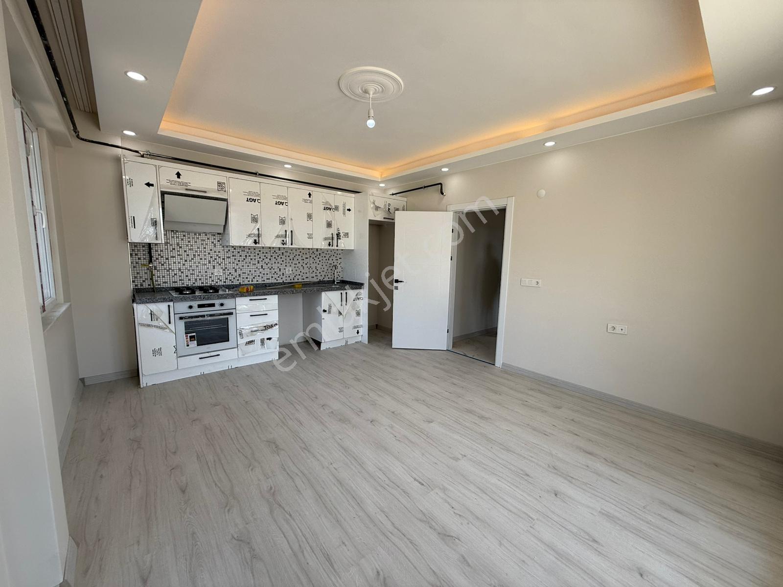 ꧁ Pazarcık Mah'de ╣ Yüksek Giriş Kat ╠ 2+1 100 M² Daire ꧂ - Görsel 15