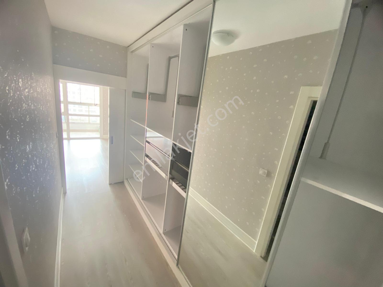 7/24 Güvenlikli Sosyal Site Vadikentte 3.5+1 Satılık Prıme Ofis - Görsel 34