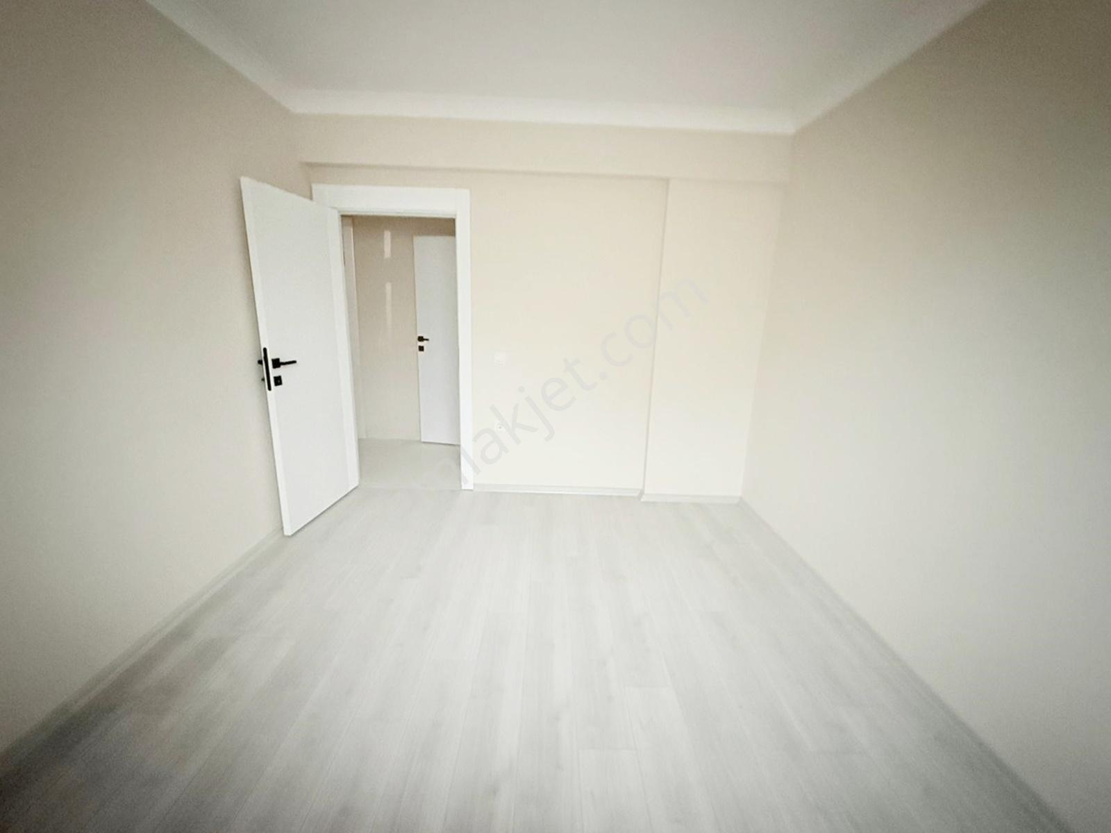 ▄hazır Oturum▄çift Bloklu Lüx Site Y.giriş Full Yapılı 2+1_105m² - Görsel 2