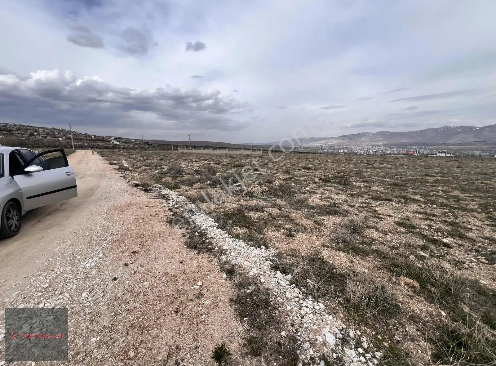 Ysf Emlak'tan Niğde Koyunlu Mevki 760 M2 Satılık Arsa - Görsel 2