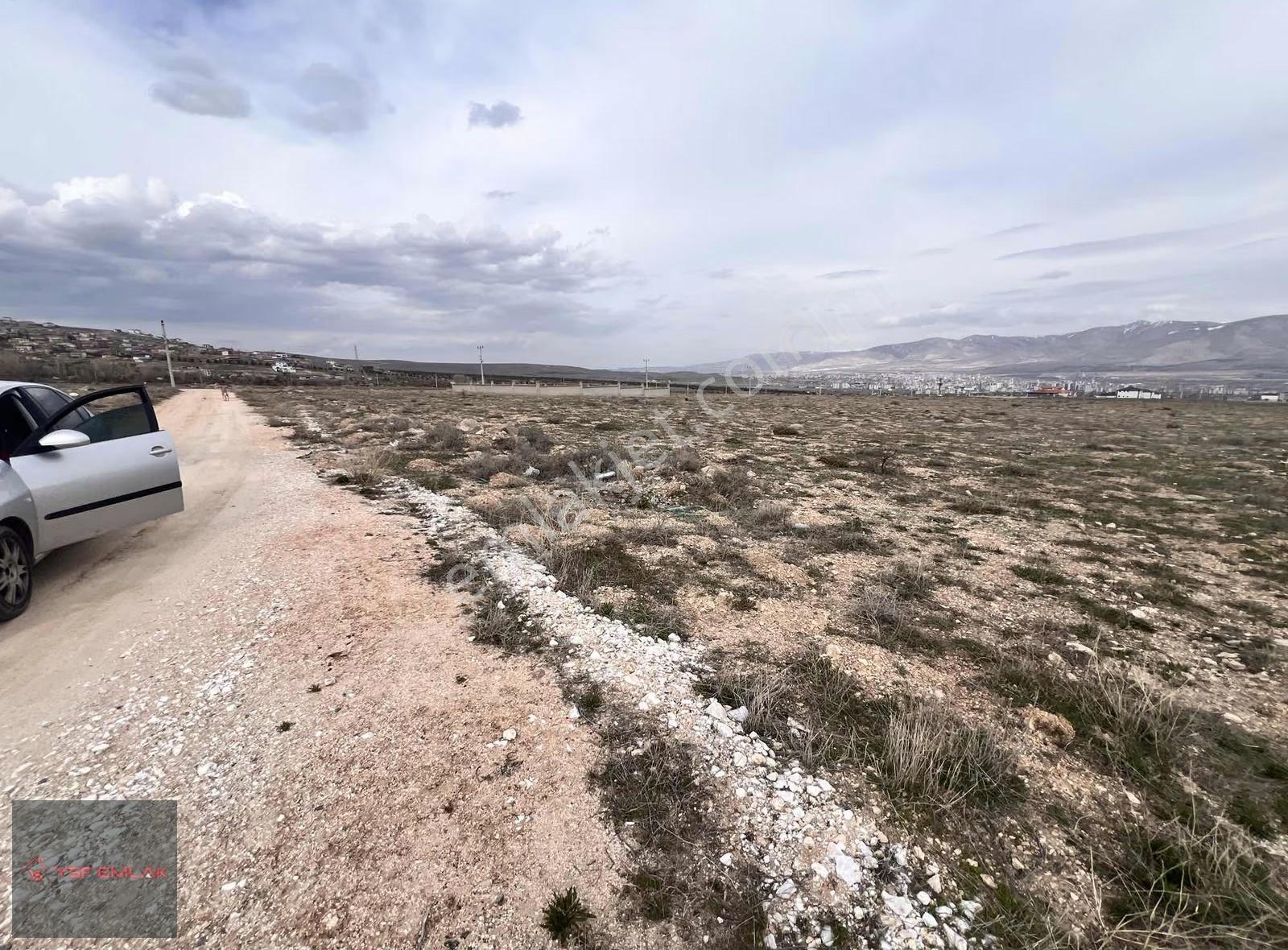 Ysf Emlak'tan Niğde Koyunlu Mevki 760 M2 Satılık Arsa