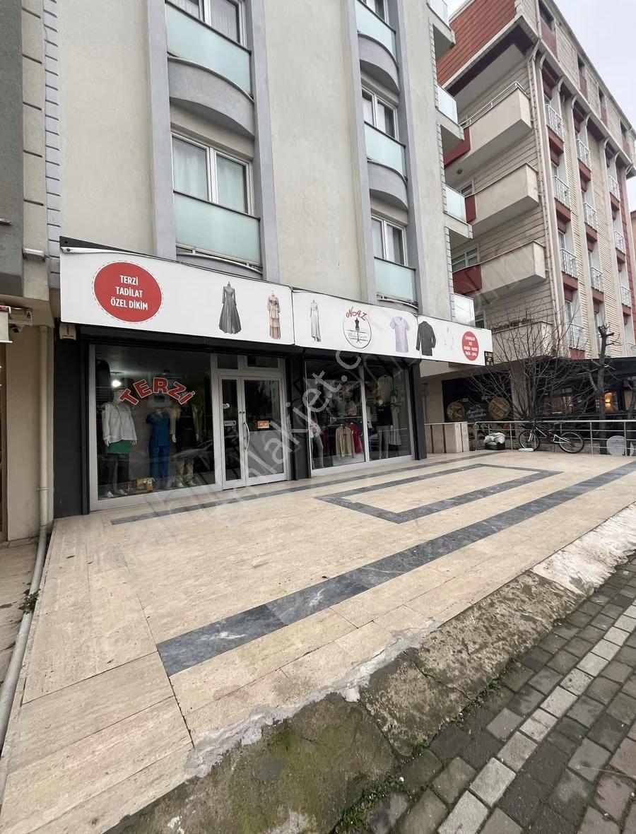 Körfez Caddesi Üzerinde 250 Mt2 Devren Kiralık Terzi,konfeksiyon