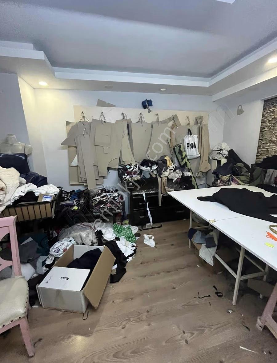 Körfez Caddesi Üzerinde 250 Mt2 Devren Kiralık Terzi,konfeksiyon - Görsel 3