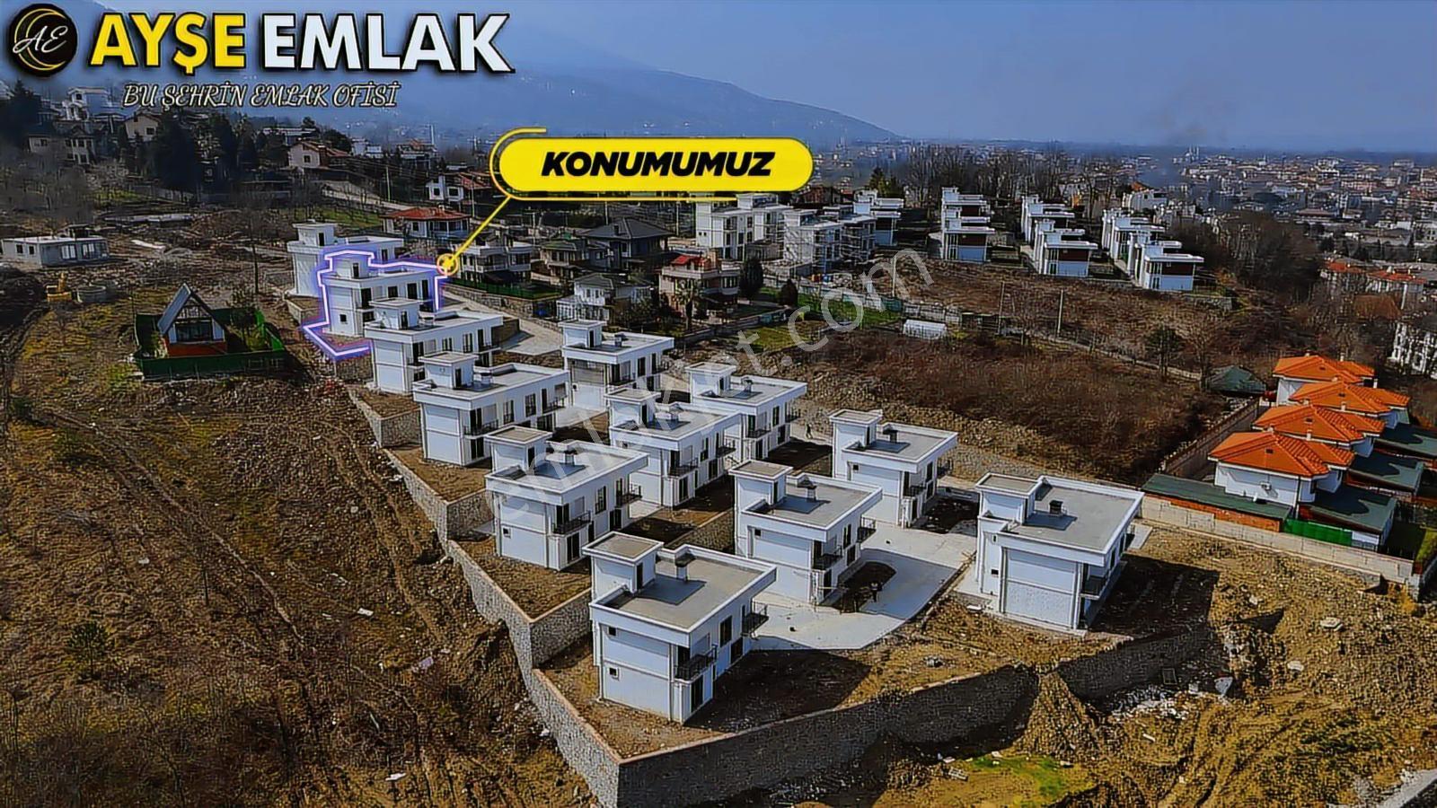 En Kullanışlı Satılık Villa 400mt Arsa Göl Manzaralı Havuzlu - Görsel 3