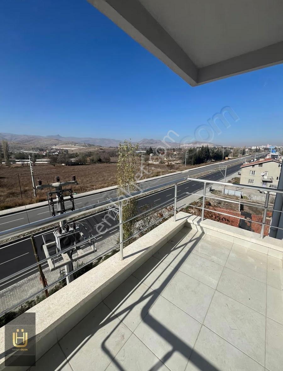 Afyon Üçok Emlaktan Sülün Bld Yol Üzeri 3+1 Lüx Satılık Daire - Görsel 4