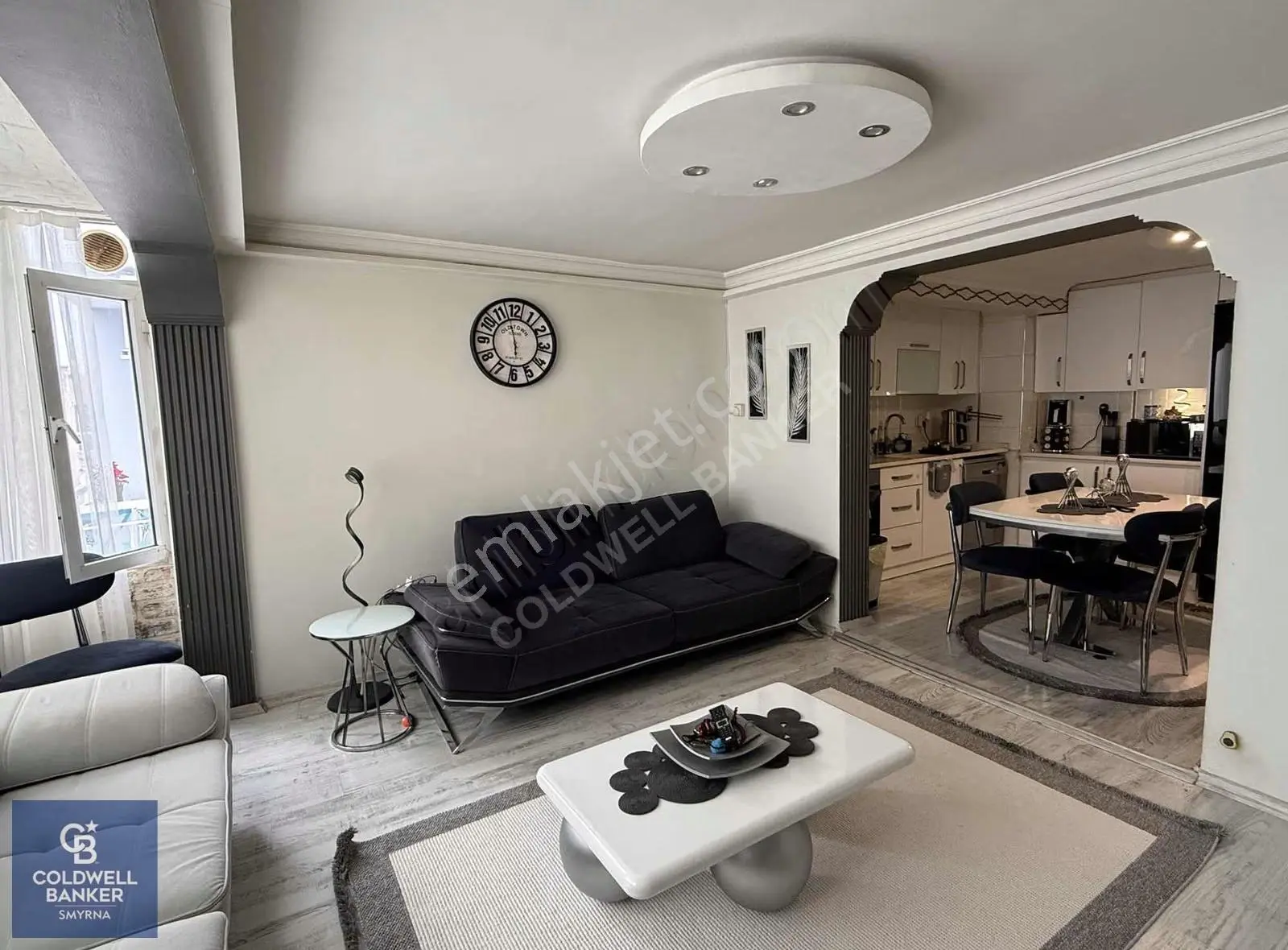 Güzelyalı Orta Okulu Ve Sağlık Ocağı Yakını İçi Yapılı Daire