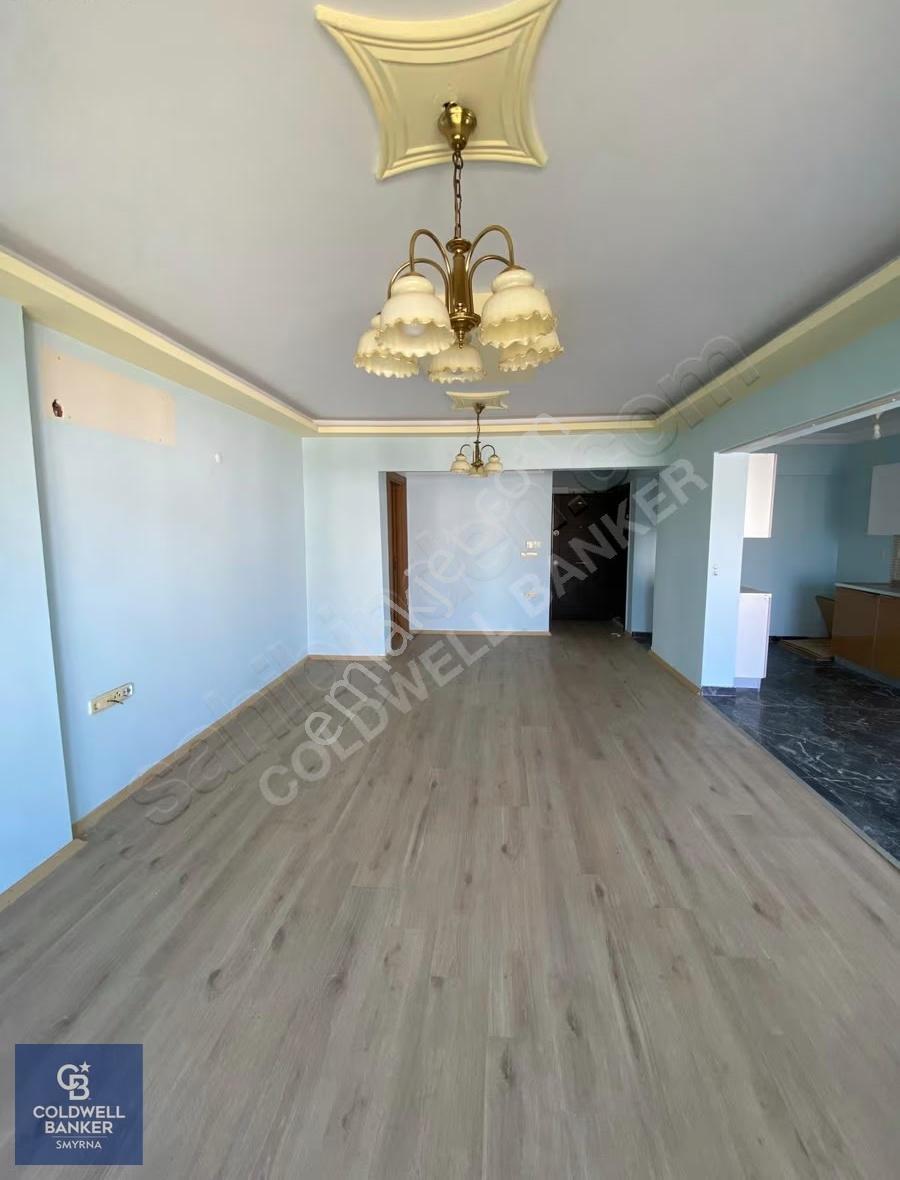 Kuşadası'nda Uydukent Sitesi'nde 2+1 Satılık Daire - Görsel 15