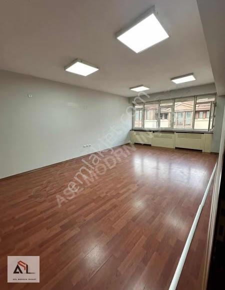 Şarkiye Mahallesi Atlıhan Otel Yanı Kiralık Ofis - Görsel 3