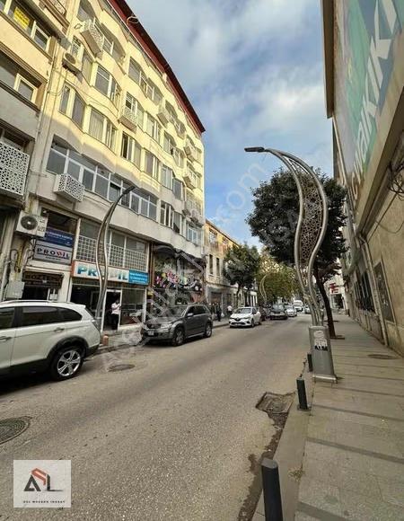 Şarkiye Mahallesi Atlıhan Otel Yanı Kiralık Ofis - Görsel 12