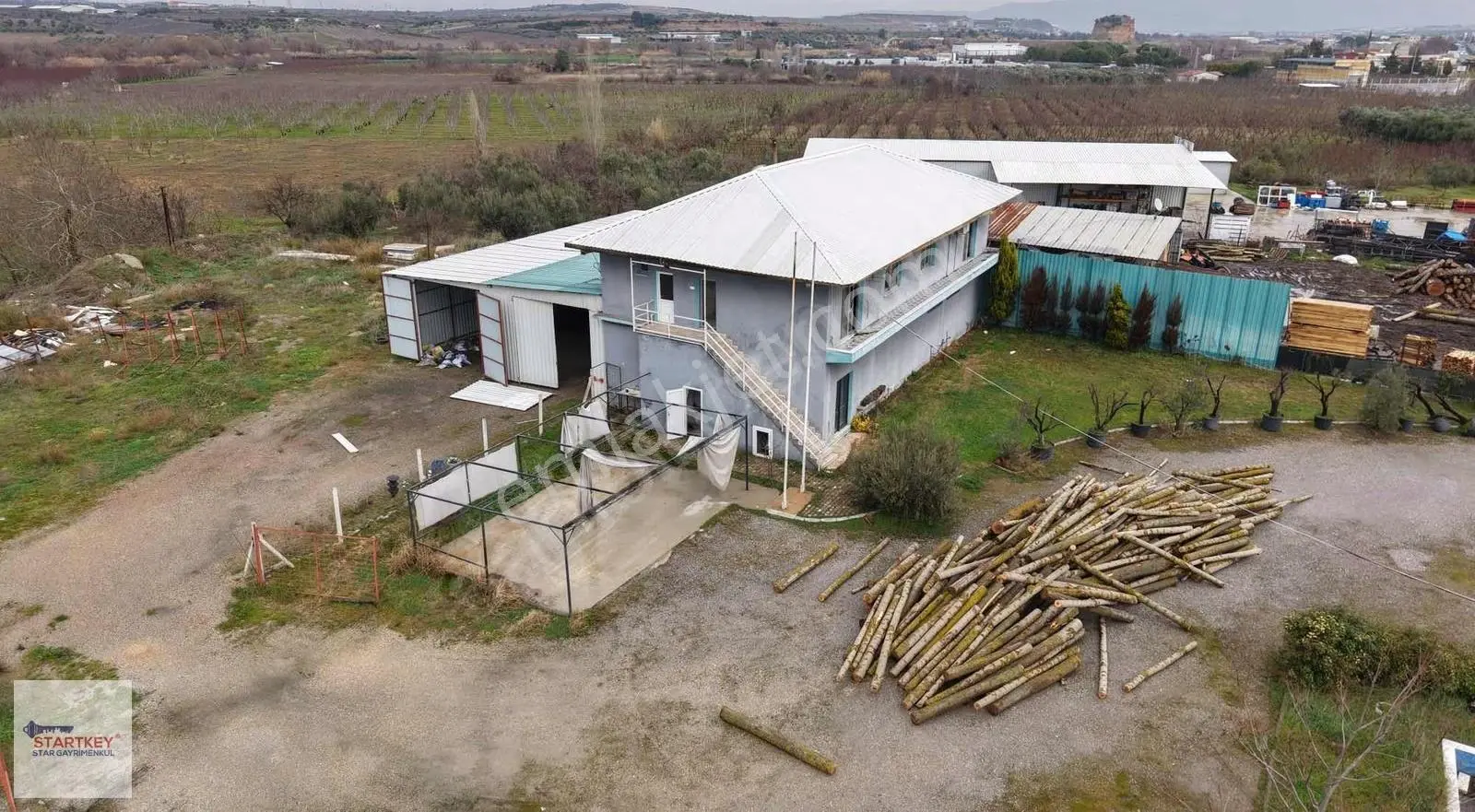 Umut Karayiğit'ten İzmir Otoyolu Üzeri Kiralık İş Yeri