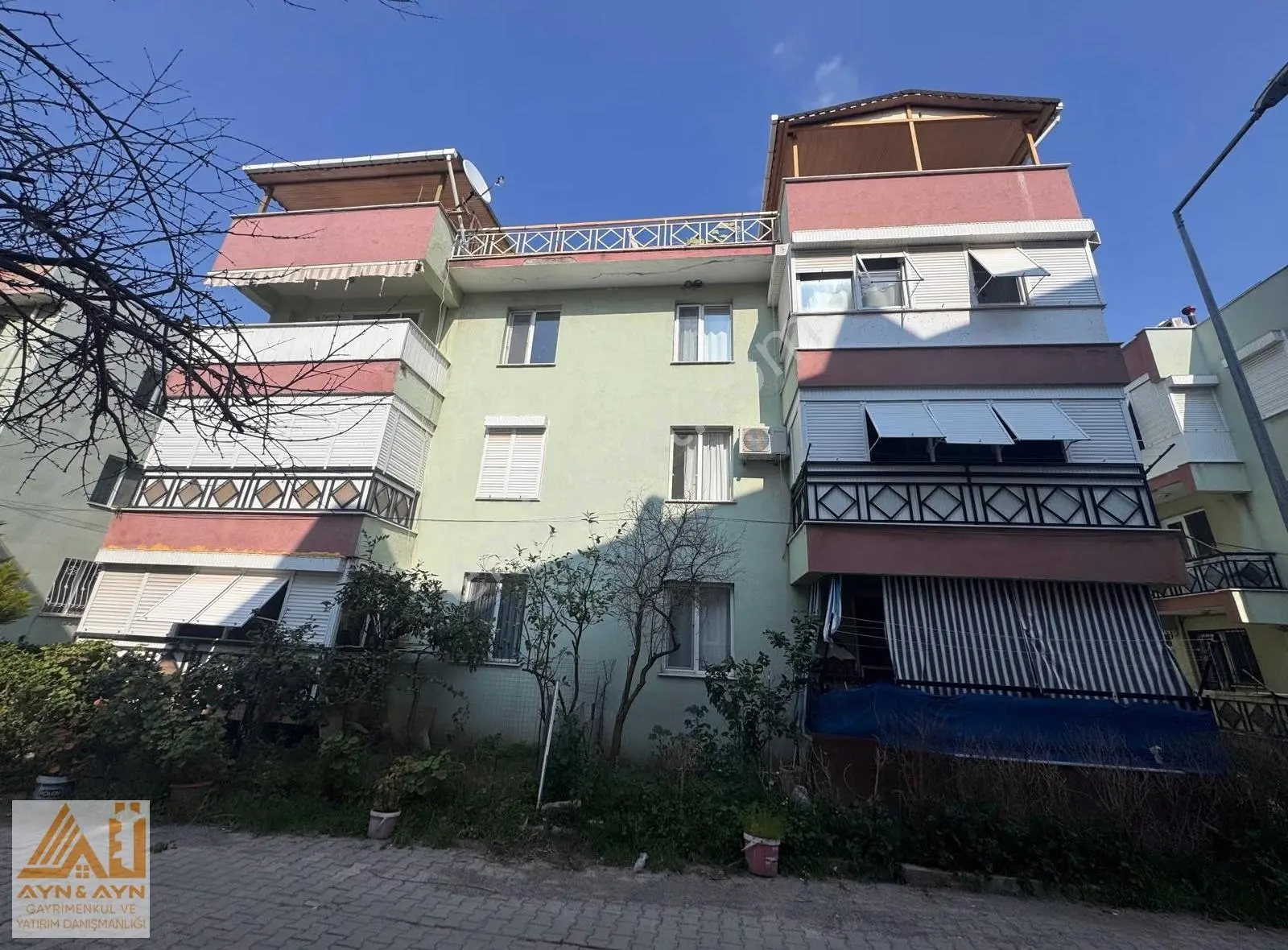 Dikili Çandarlı Fırsat Satılık 2+1 Daire