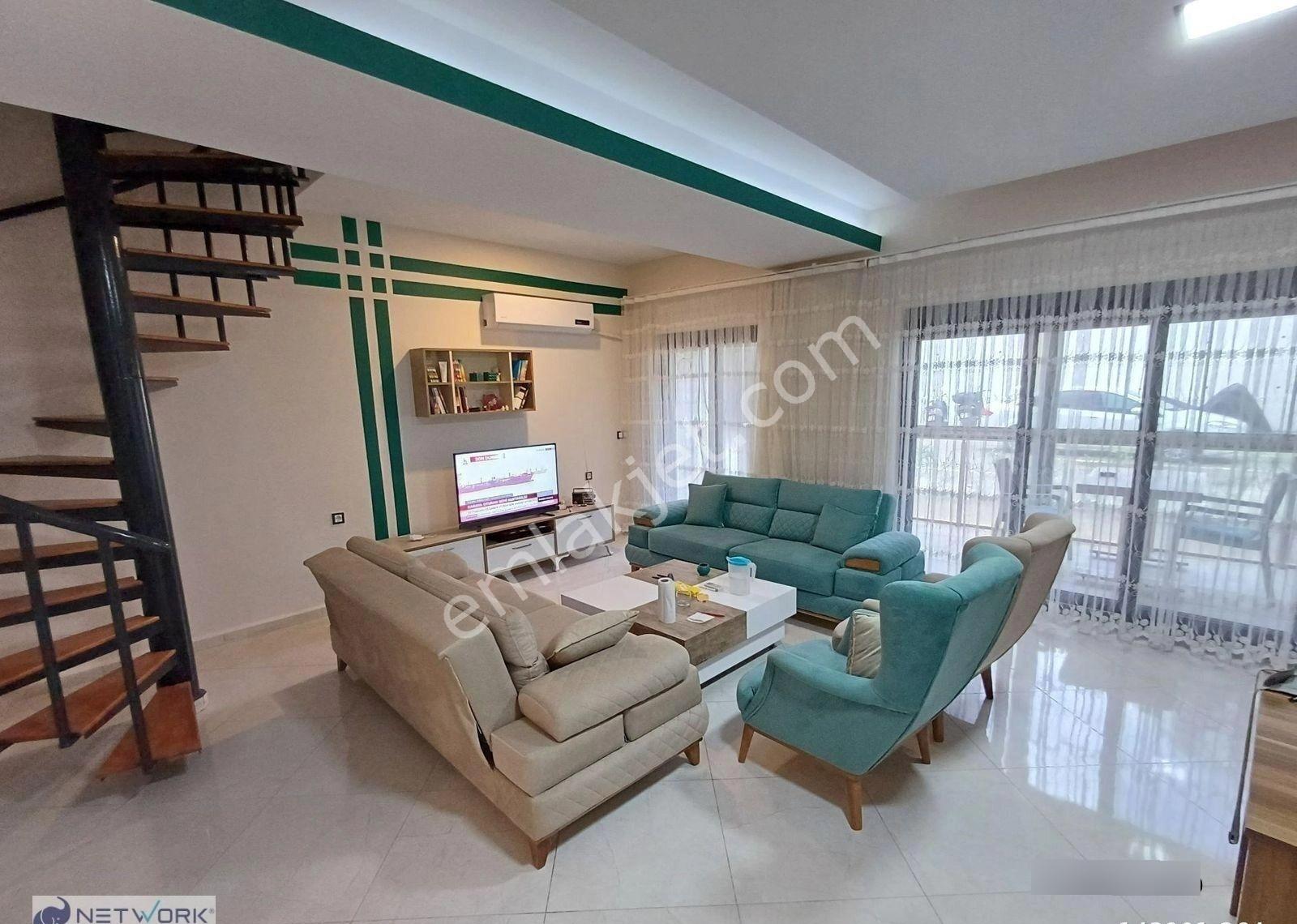 Kuşadası Merkeze Yakın Ful Eşyalı Yıllık Kiralık Dubleks Daire - Görsel 4