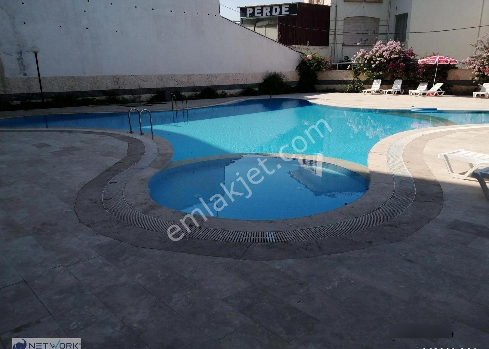 Kuşadası Merkeze Yakın Ful Eşyalı Yıllık Kiralık Dubleks Daire - Görsel 6
