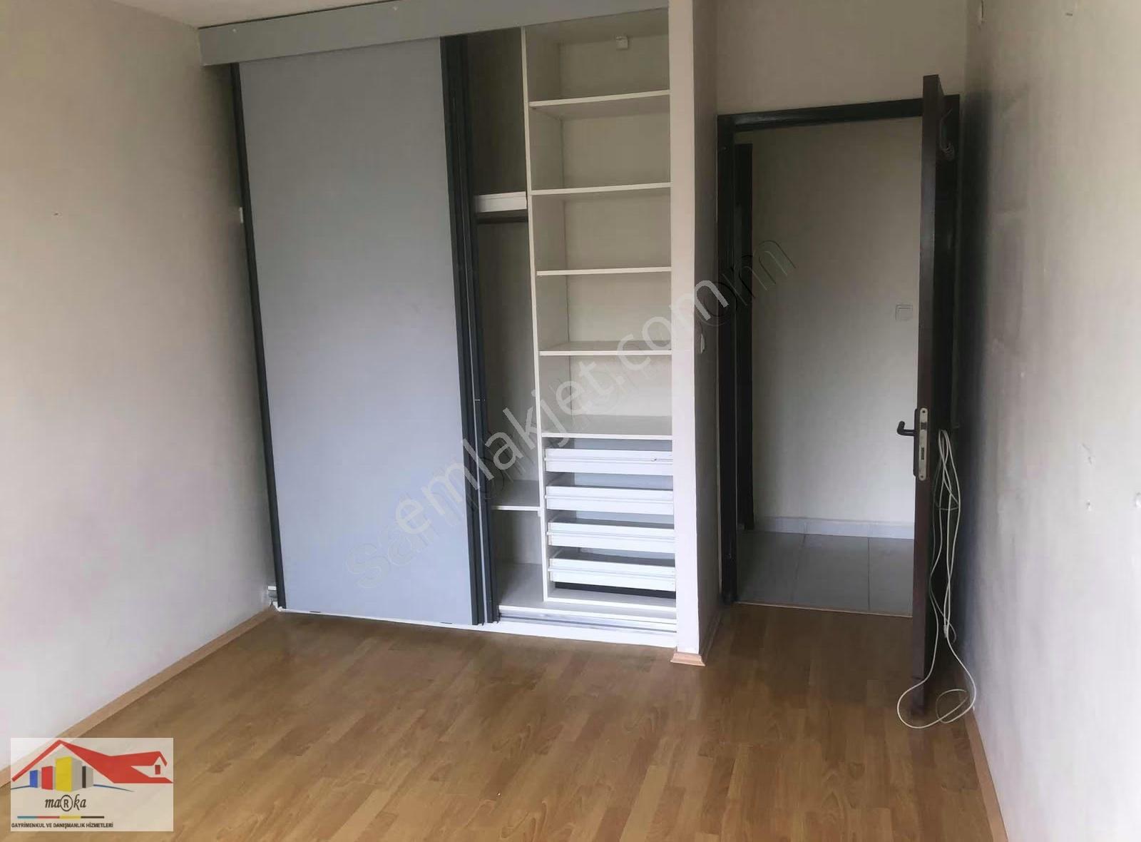 Sinanoba Emlakkonut Ta Arakat Deniz Manzaralı 3+1 Daire - Görsel 17