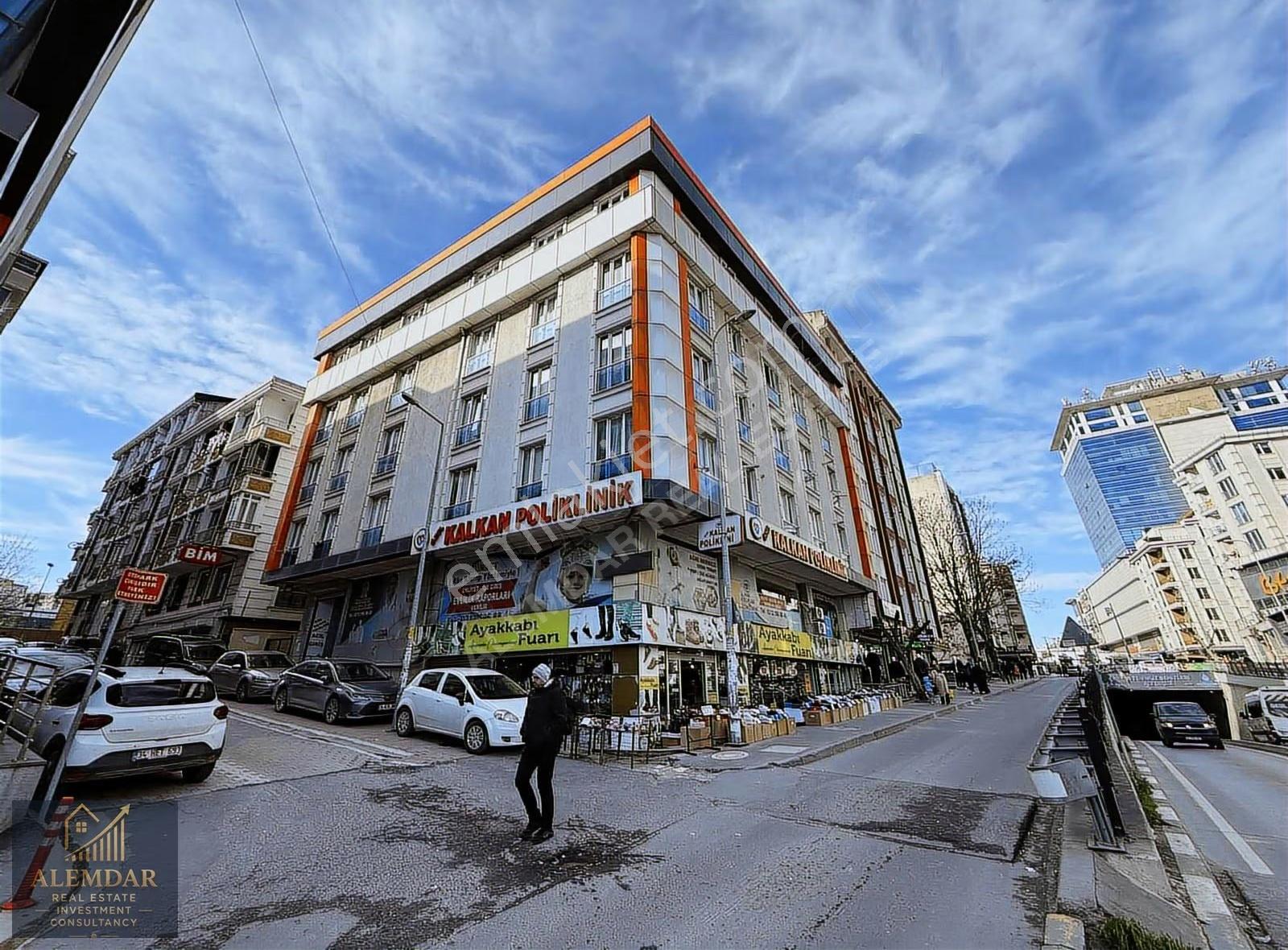 Meydanda Ana Cadde Üzerinde Kiralık 70 M2 Ofis - Görsel 10
