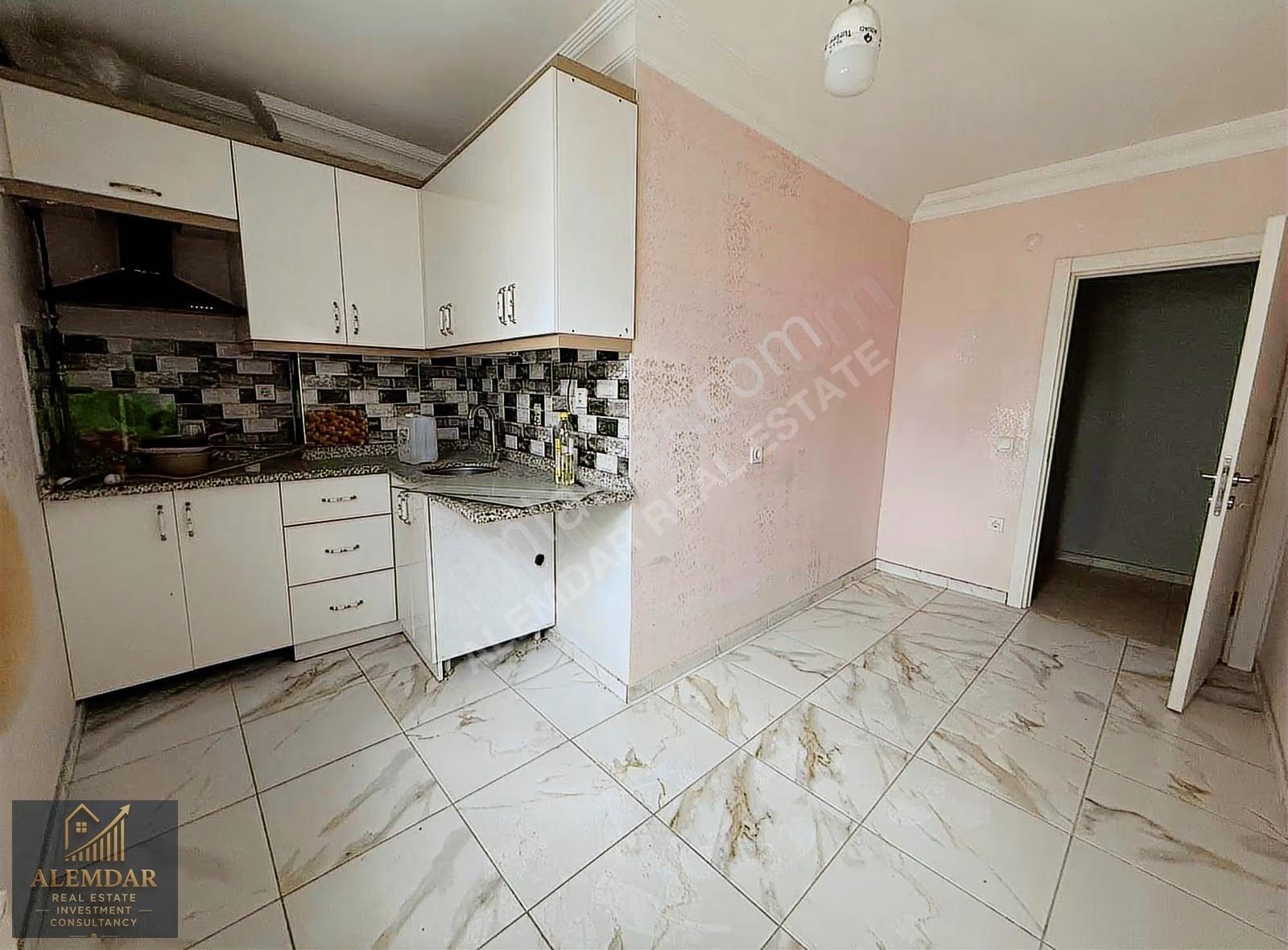 Meydanda Ana Cadde Üzerinde Kiralık 70 M2 Ofis - Görsel 5