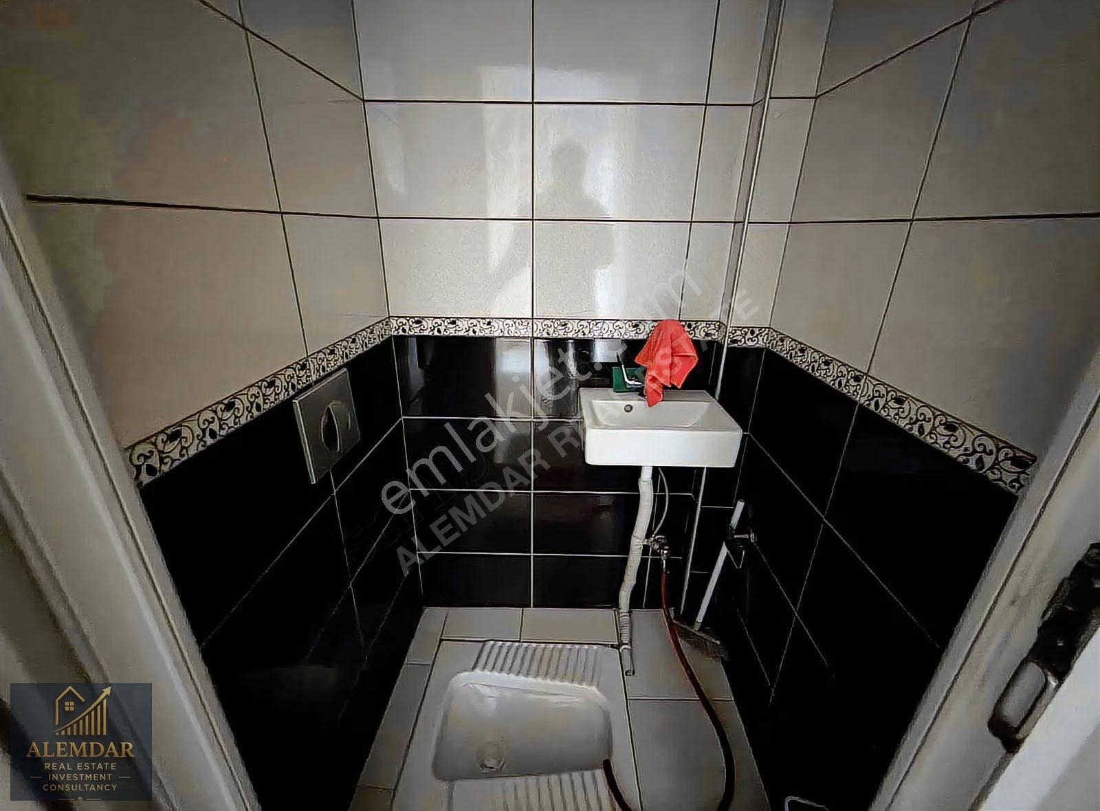 Meydanda Ana Cadde Üzerinde Kiralık 70 M2 Homeoffice - Görsel 2