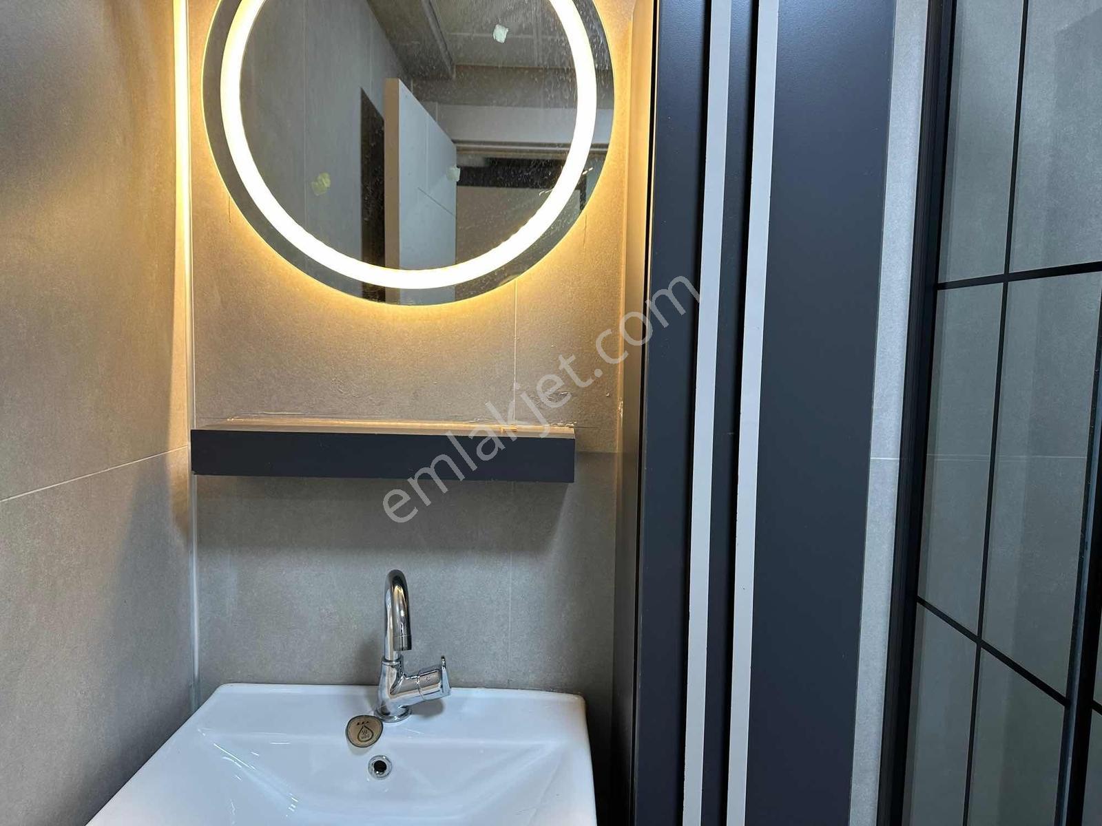 Alaçatı'dan/bulvar Yakını/yerden Isıtma/ultra Lüx 1+1 Eşyalı - Görsel 34