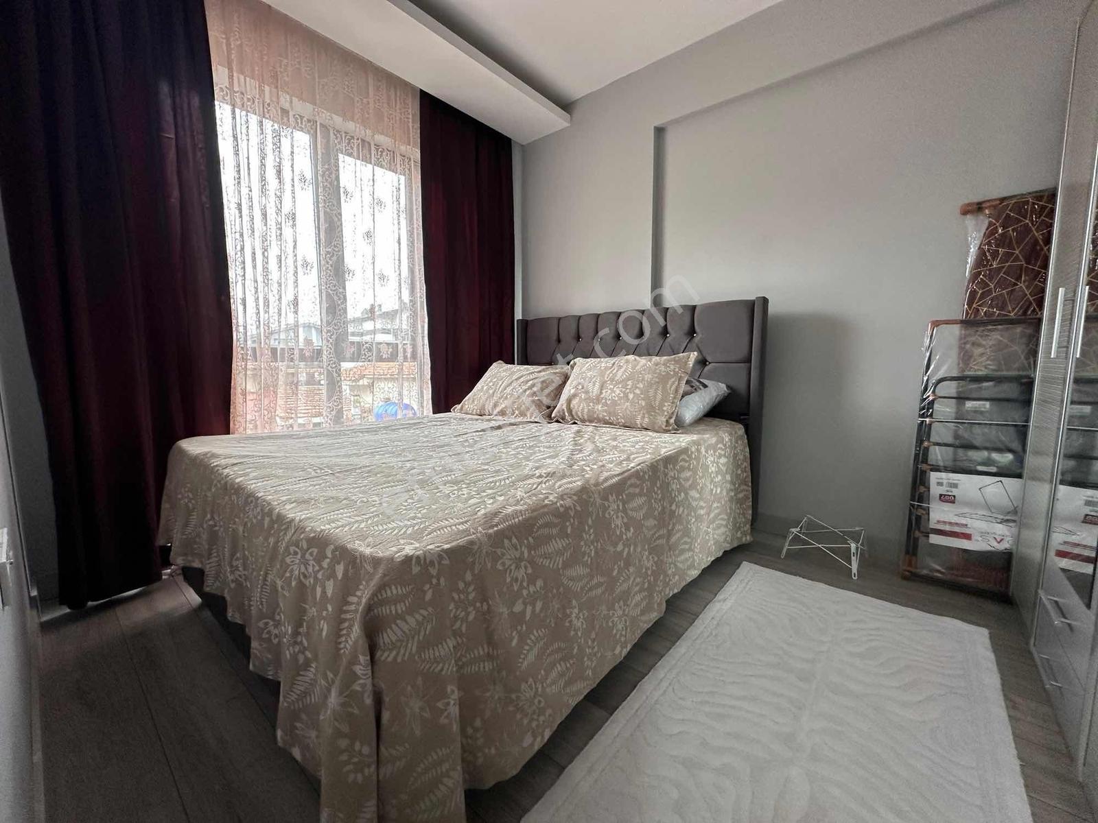 Alaçatı'dan/bulvar Yakını/yerden Isıtma/ultra Lüx 1+1 Eşyalı - Görsel 37