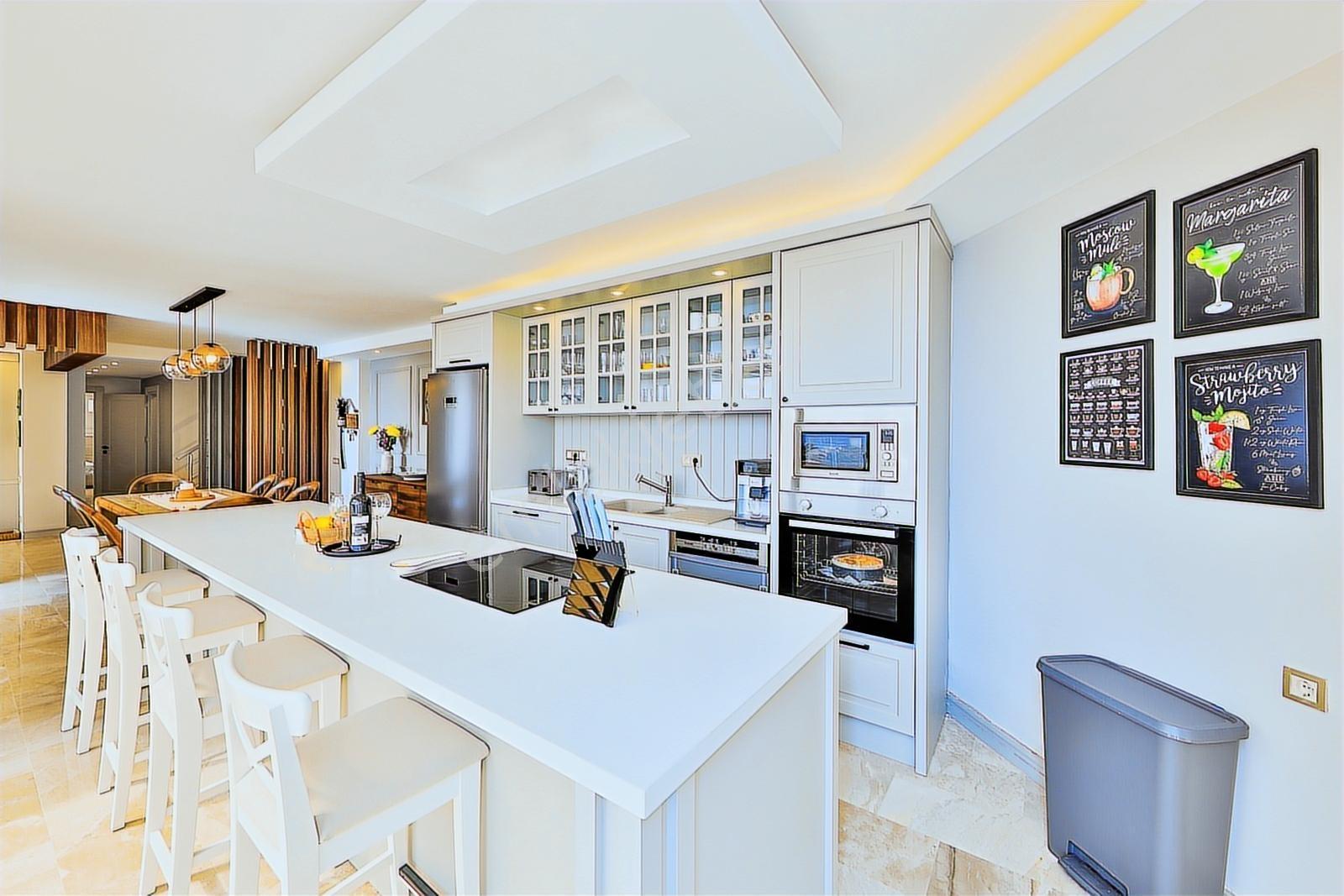 Kalkan Kızıltaşta 5 Yatak Odalı Muhteşem Villa - Görsel 23