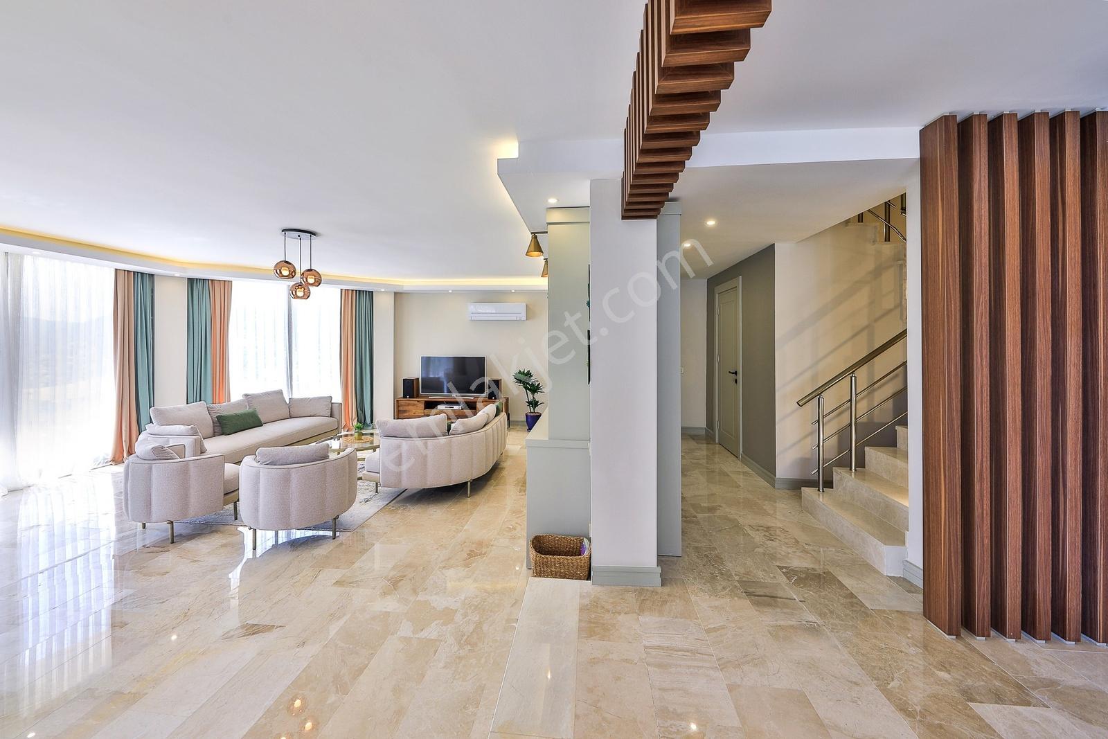 Kalkan Kızıltaşta 5 Yatak Odalı Muhteşem Villa - Görsel 9