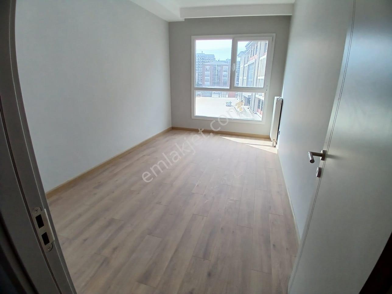 West İstanbul Marinaya Yakın 4.5+1 Yeni Sitede Sıfır Daire - Görsel 30