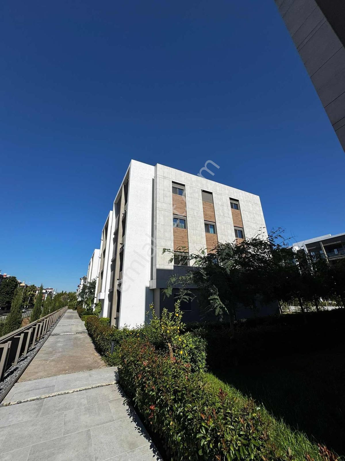 Poınt Invest'ten Puruvıda 3+1 Ultra Lüx Sıfır - Görsel 23