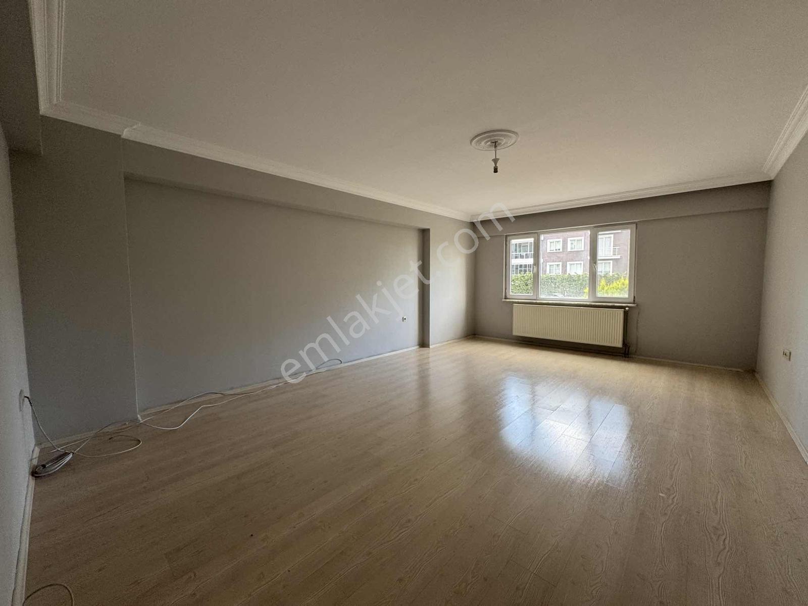 Alven Real Estate Altınşehir 3+1 Kiralık Geniş Daire - Görsel 18