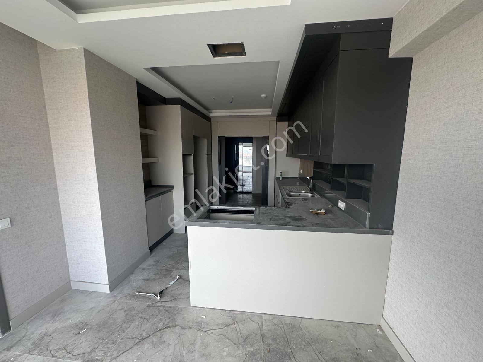 Çiçeklide Farklı Yaşam 4+1 Havuzlu Saunalı Lüx Yapılı Kaçmaz - Görsel 35