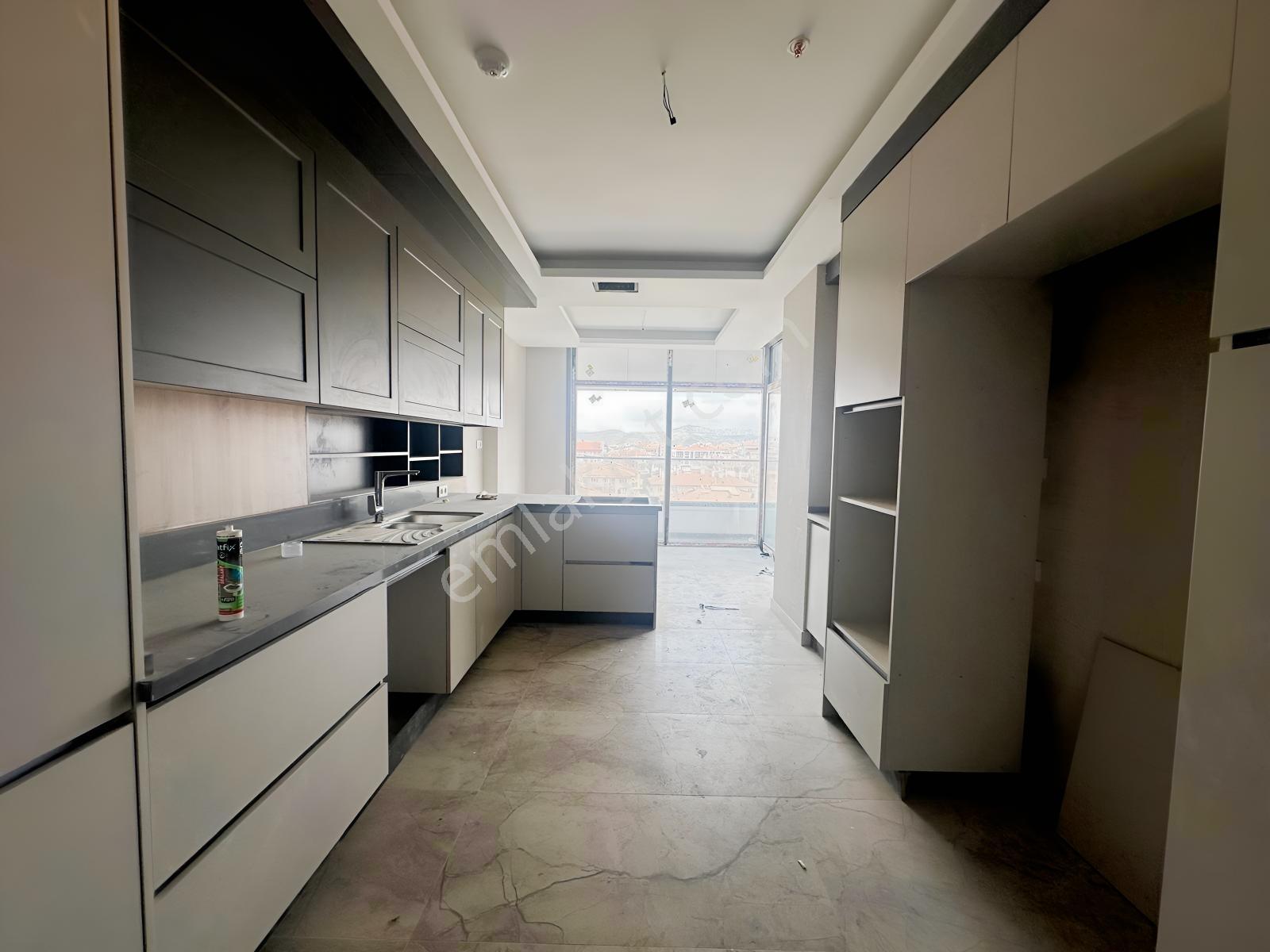 Çiçeklide Farklı Yaşam 4+1 Havuzlu Saunalı Lüx Yapılı Kaçmaz - Görsel 17