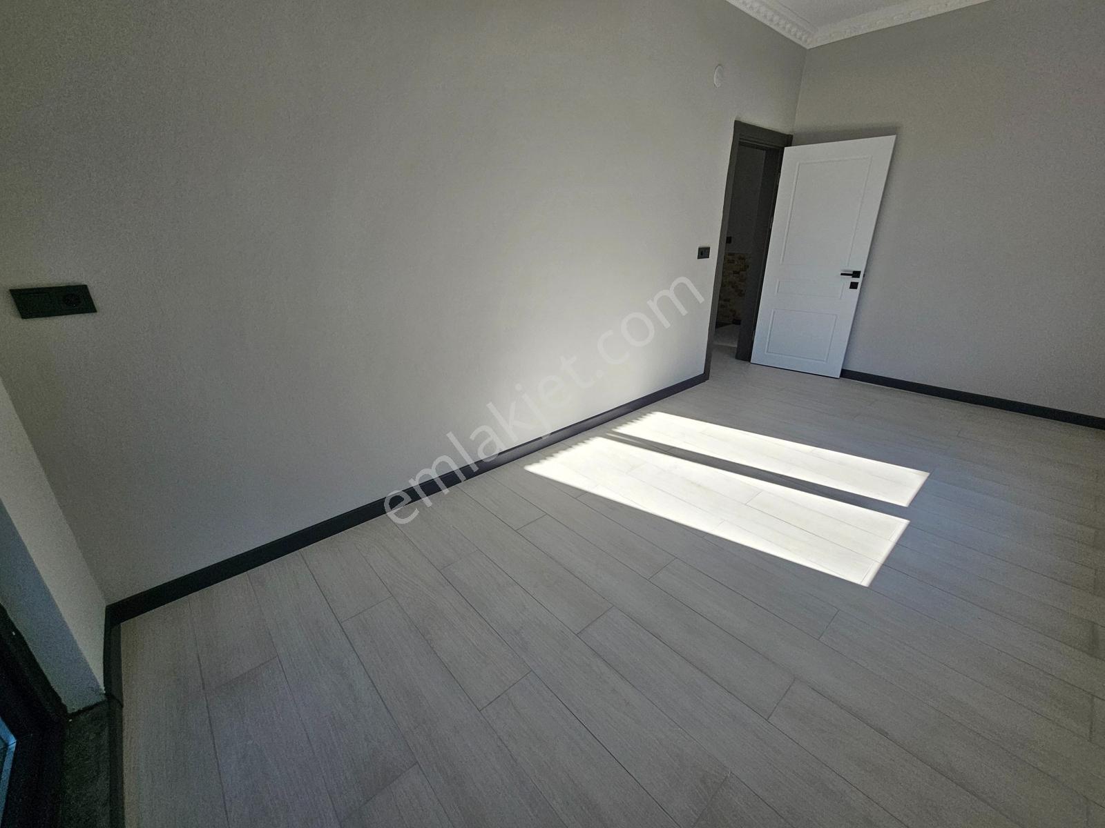 Deniz'den 4+1 Havuzlu, Yerden Isıtmalı ,denize Yakın Villa - Görsel 32