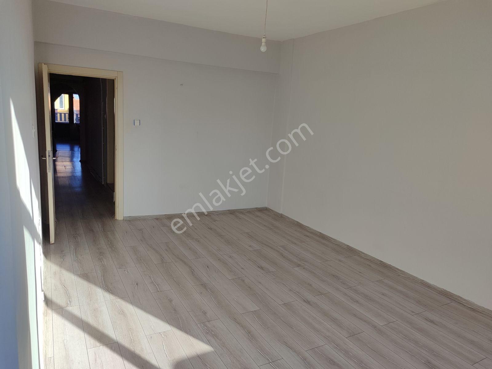 Asel'den Çarsı Merk.erbaylar Yanı 230m2(net) Emsalsiz 3+1 Daire - Görsel 15