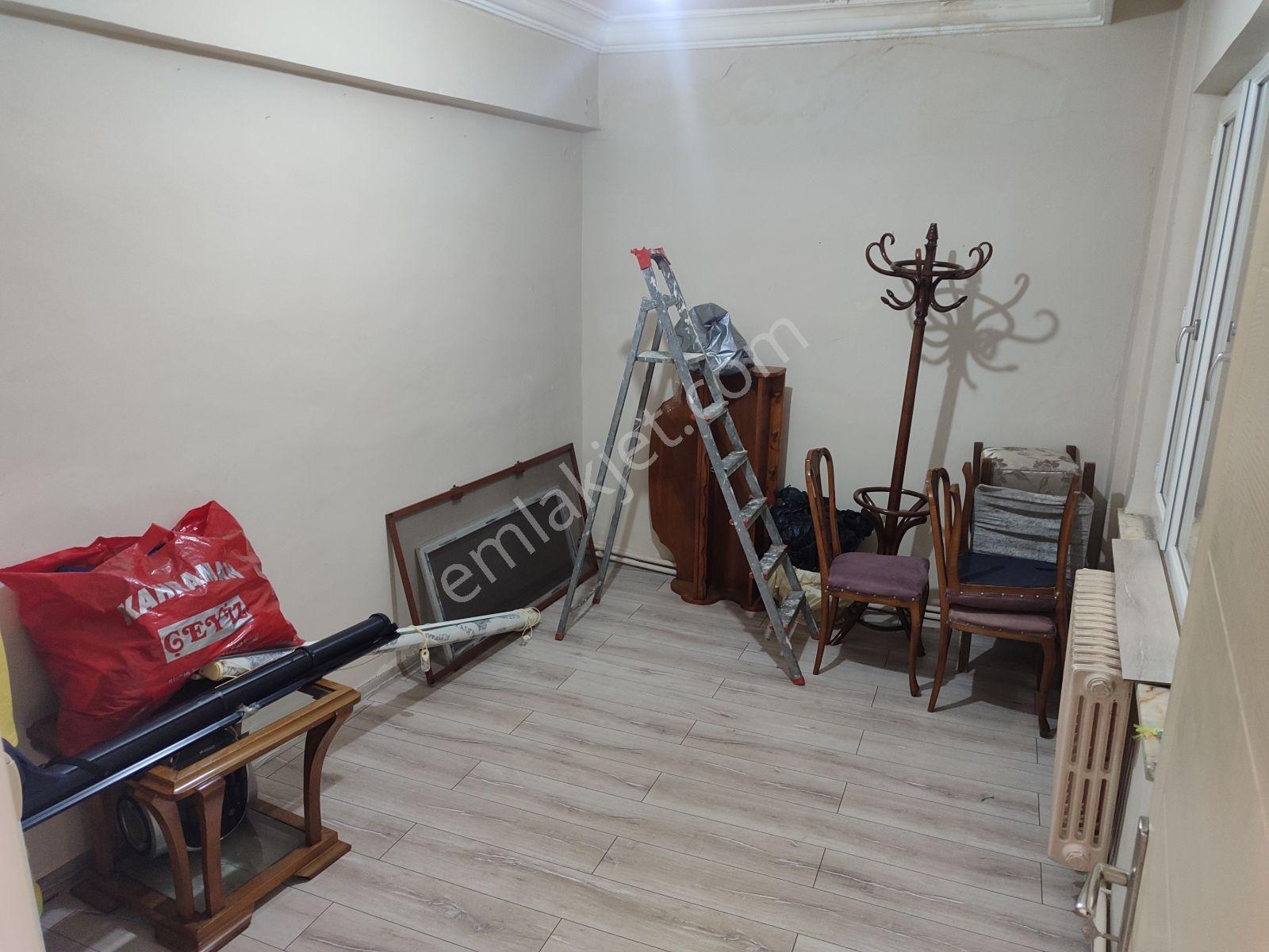 Asel'den Çarsı Merk.erbaylar Yanı 230m2(net) Emsalsiz 3+1 Daire - Görsel 4