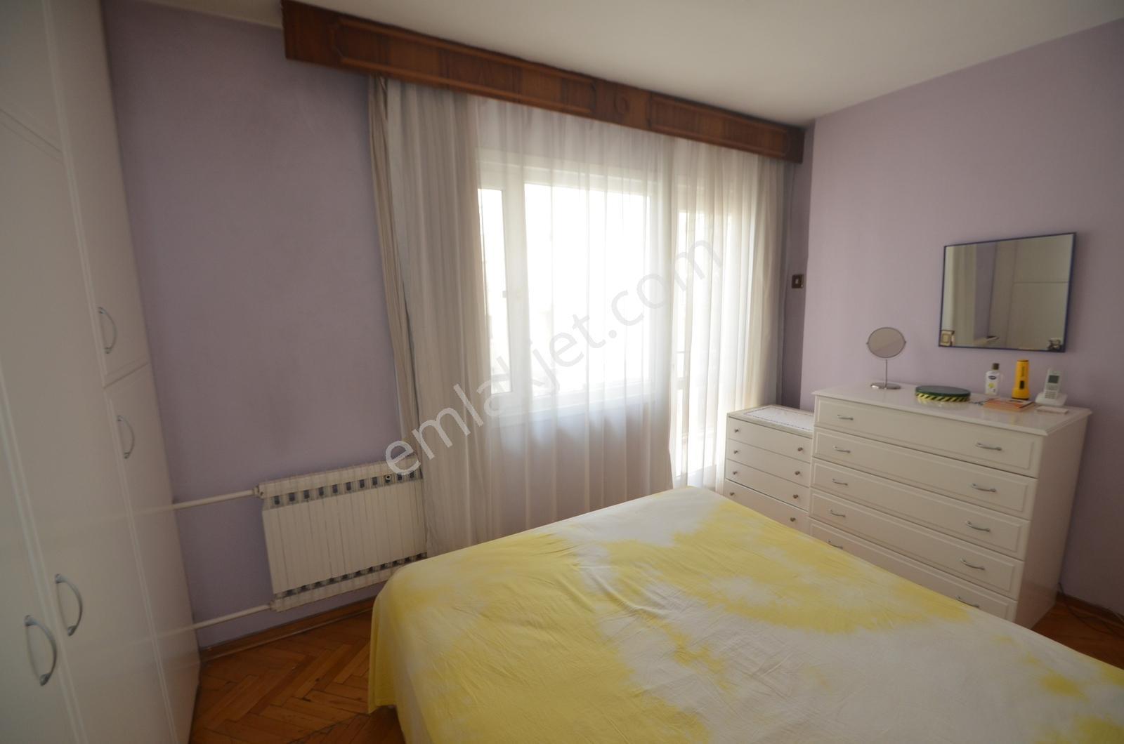 Bornova Merkezde Ana Cadde Üzerinde Satılık 3+1 Daire - Görsel 28