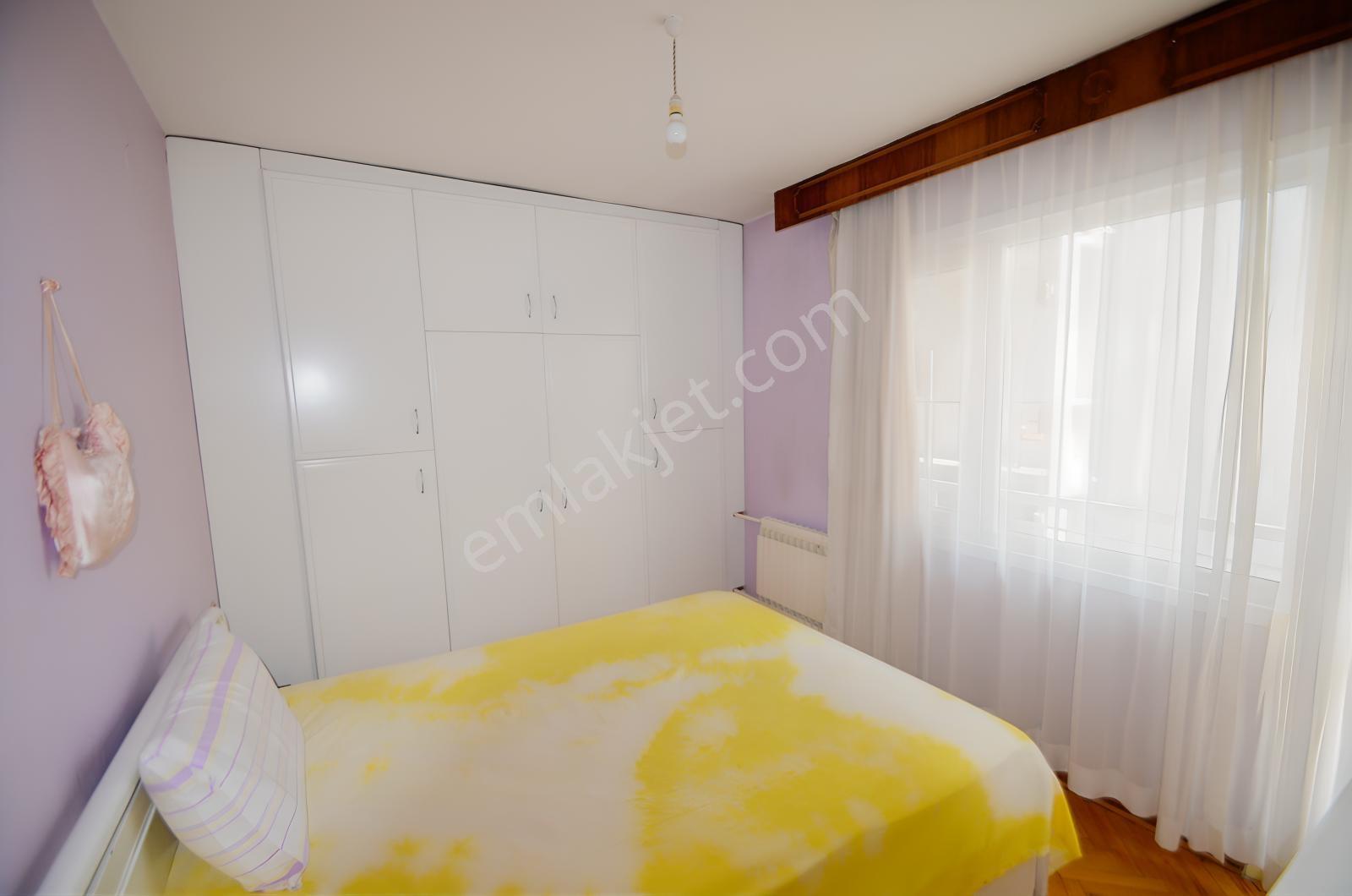 Bornova Merkezde Ana Cadde Üzerinde Satılık 3+1 Daire - Görsel 31