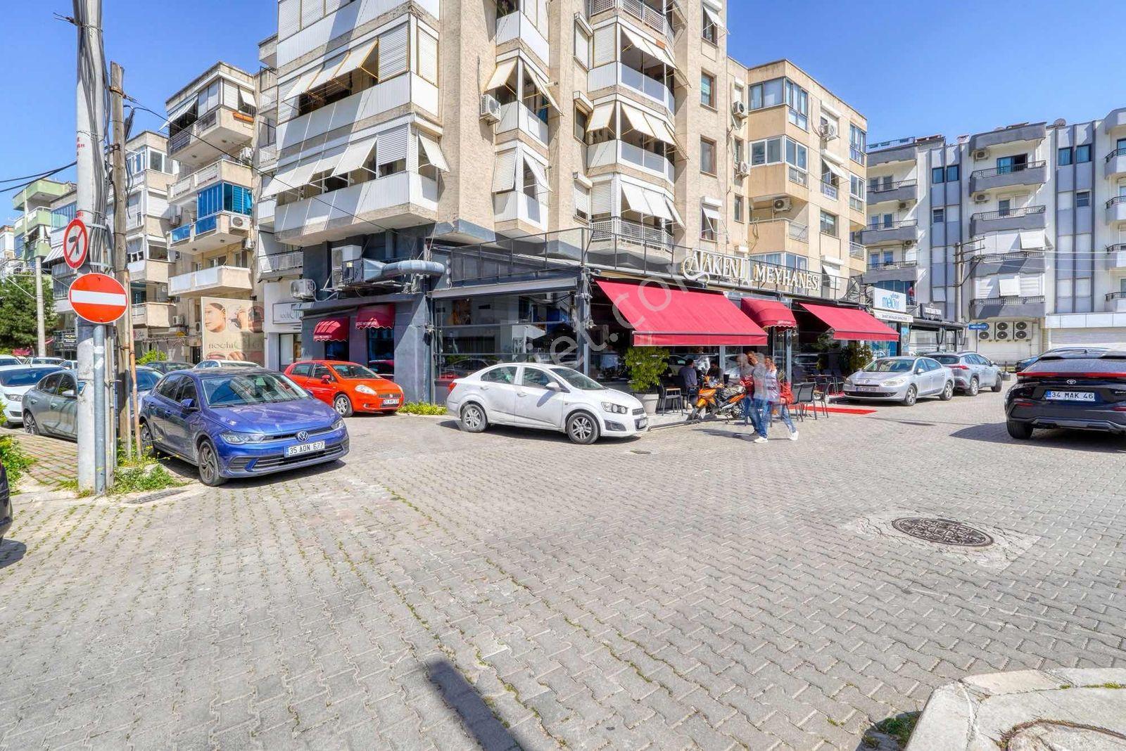 Karşıyaka Atakentte Cadde Üzeri 2+1 Kiralık Ofis - Görsel 23