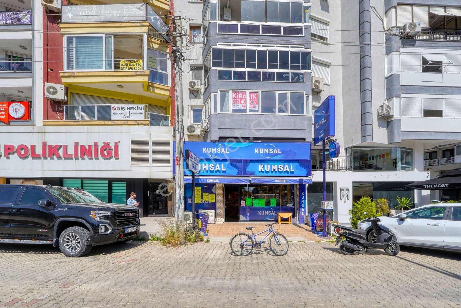Karşıyaka Atakentte Cadde Üzeri 2+1 Kiralık Ofis - Görsel 8