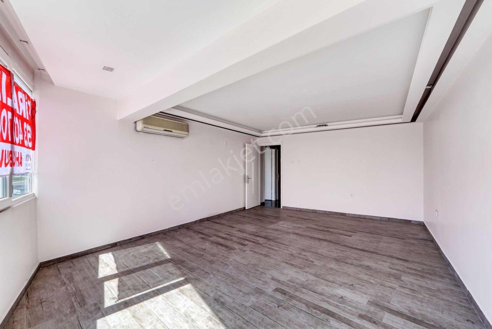Karşıyaka Atakentte Cadde Üzeri 2+1 Kiralık Ofis - Görsel 31