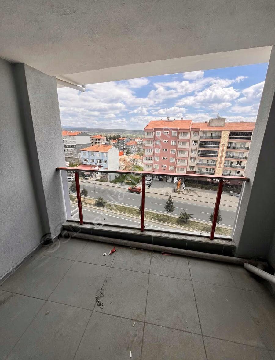Banaz Anayolüzeri 120m2 2+1 Geniş Balkonlu Daire - Görsel 6