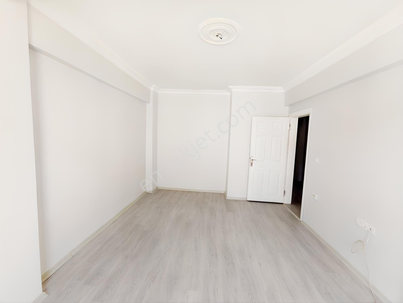Köprü Emlaktan Gazi Mh. 4+2 Bağımsız Girişli 150m2 Dubleks Daire - Görsel 4