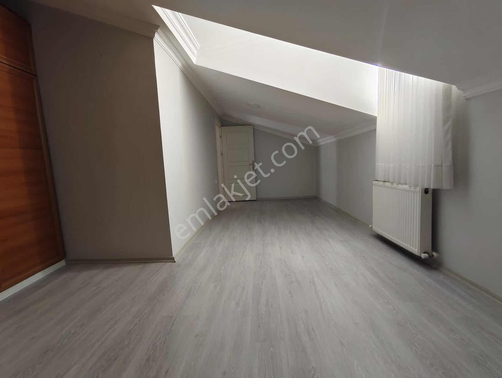Köprü Emlaktan Gazi Mh. 4+2 Bağımsız Girişli 150m2 Dubleks Daire - Görsel 35