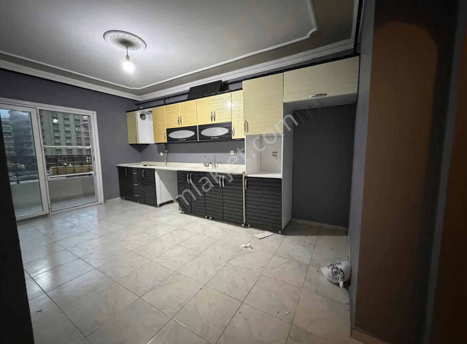 Marev Emlaktan Kiralık 3+1 Geniş Ve Ferah Daire - Görsel 2