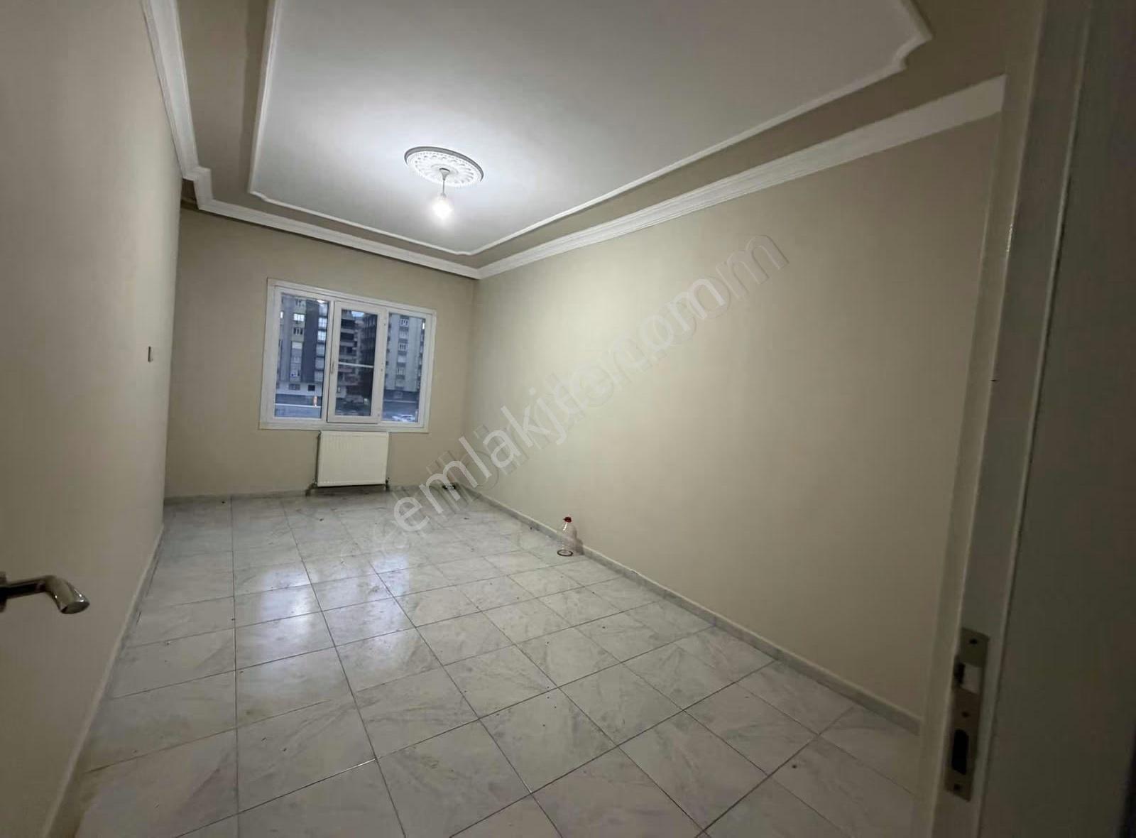 Marev Emlaktan Kiralık 3+1 Geniş Ve Ferah Daire