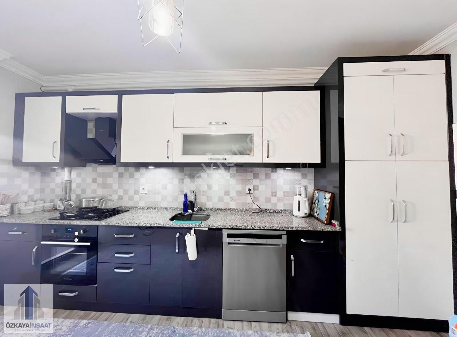 Palmiye Park Sitesinde Satılık 3+1 Daire - Görsel 24